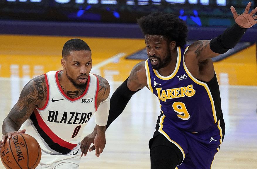 YIHAO-阿扎伦卡在湖人比赛中连败，逆转引发热议！的简单介绍