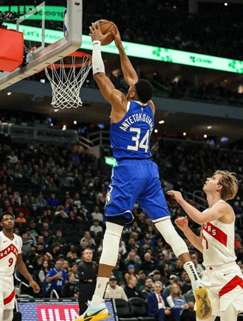 壹号娱乐-关于字母哥迎来十五赛季高光表现，独行侠球迷沸腾！的信息